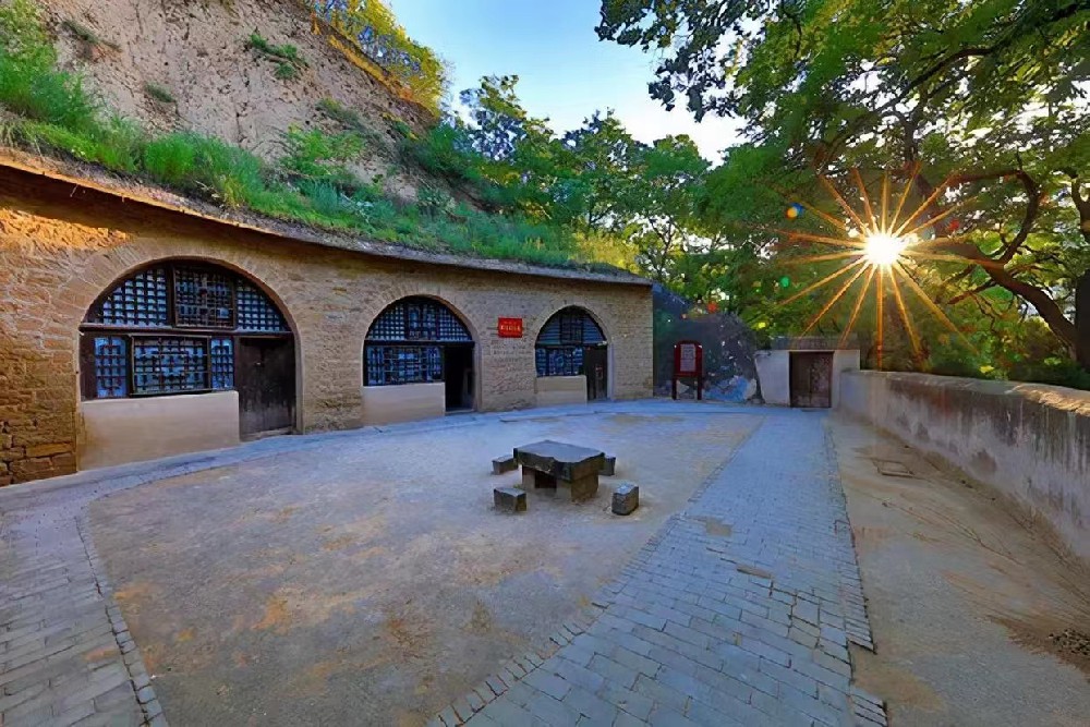 <strong>总书记作出重要指示强调 锲而不舍落实中央八项规定精神 推进作风建设常态化长效化</strong>